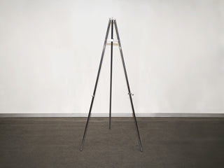 608A- Easel / Easel - ASSTSAS